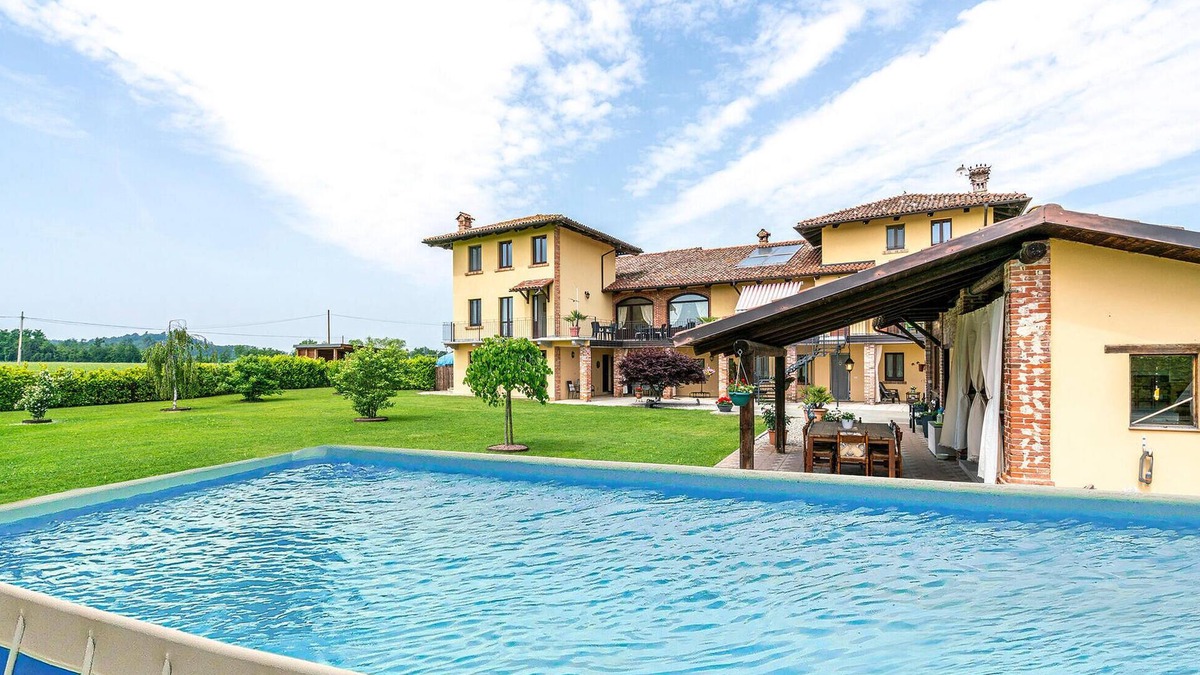 Lequio Tanaro House | 4 bedroom lovely home in Lequio Tanaro