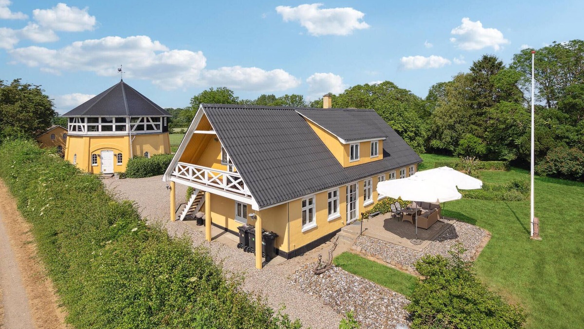 Bovense House | 4 bedroom nice home in Nyborg