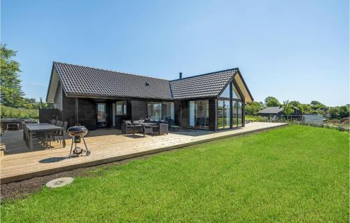 Saksild Strand House | 4 Bedroom Nice Home In Odder