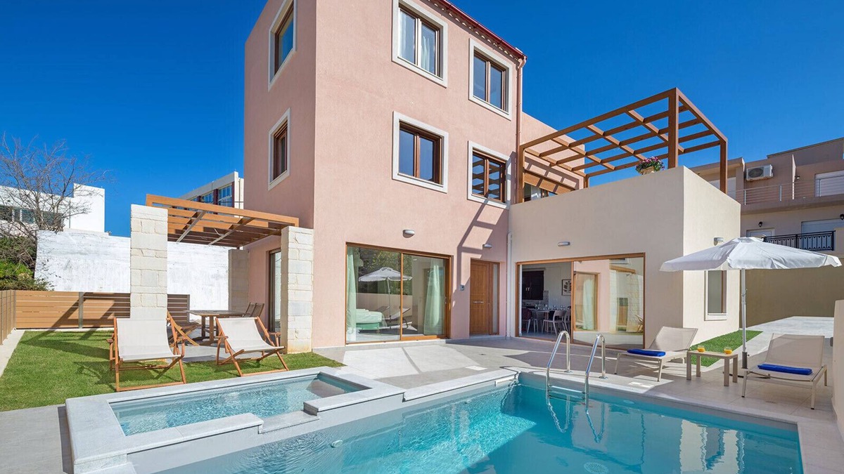 Agia Marina Villa | 4-bedroom Panorea Villa