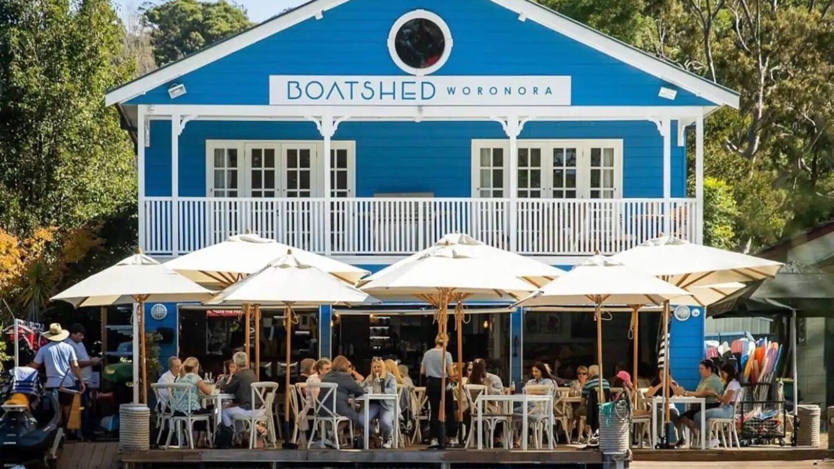 Woronora Apartment | 4 bedroom riverfront unit above The Boatshed Café.