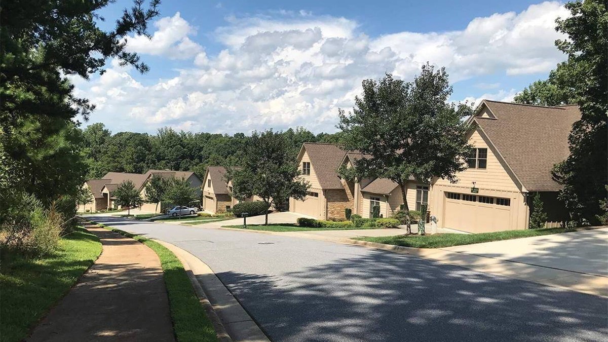 Conover House | 4 Bedroom Townhome in Rock Barn Golf & Spa