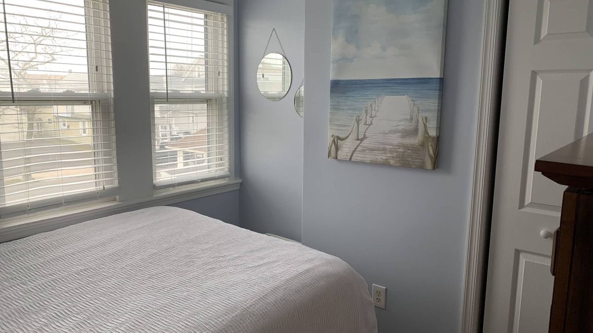 Bradley Beach House | 4 Bedroom upstairs unit only 2 blocks to the beach!