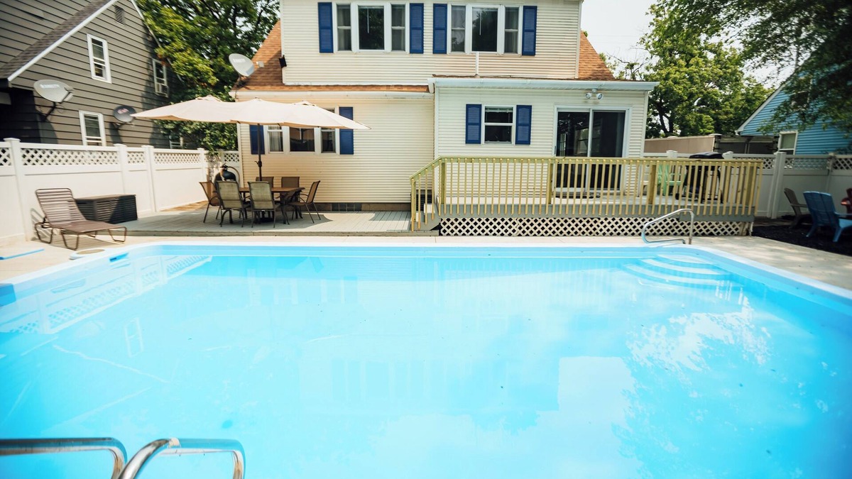 Grand Rapids House | 4-bedroom vacation home 8 minutes to Downtown Market