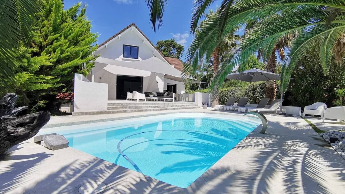 Anglet Villa | 4 Bedroom Villa in Anglet