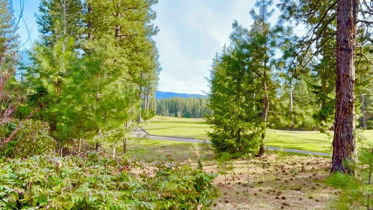 Cle Elum Villa | 4-bedroom villa in charming Cle Elum with AC, WiFi. Enjoy your stay