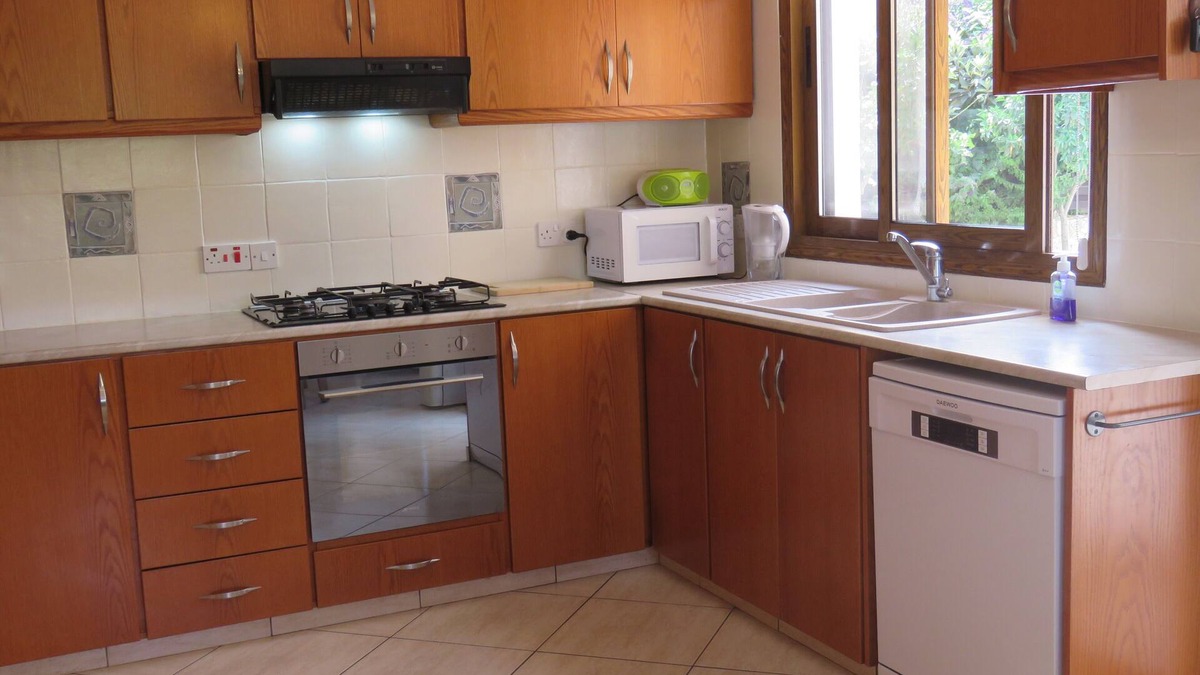 Marathounta Villa | 4 Bedroom villa in Ineia in Beautiful Courtyard