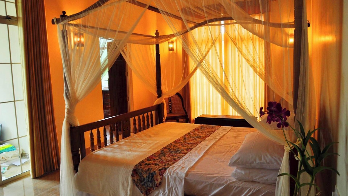 Avissawella Villa | 4-bedroom villa in beautiful Avissawella. Explore the getaway now and enjoy!