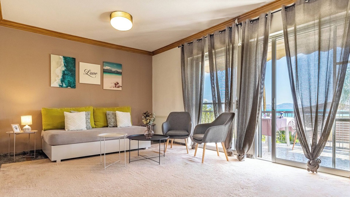 Kefalari Villa | 4-bedroom villa in lovely Mili with AC, WiFi. Enjoy a relaxing stay