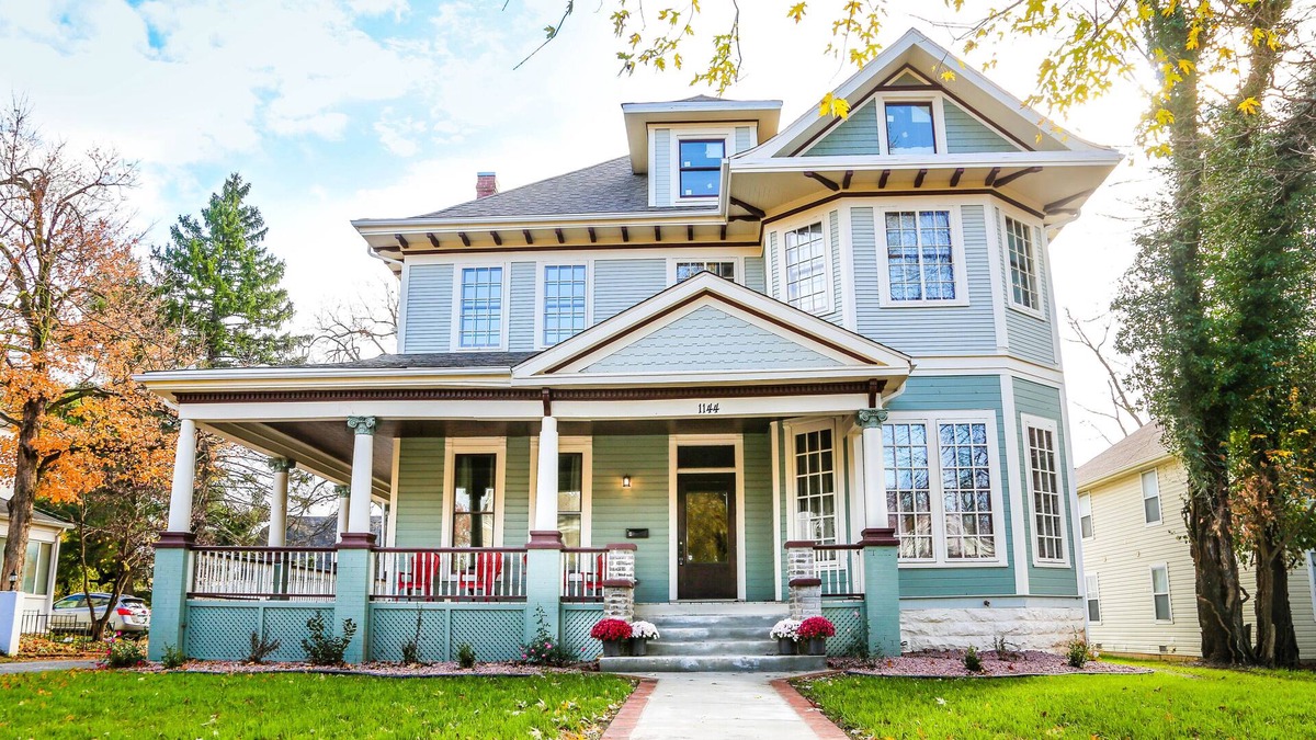 Walnut Street House | 4 Bedrooms 2 Bath All New Historical Home In The Heart Of Springfield, MO