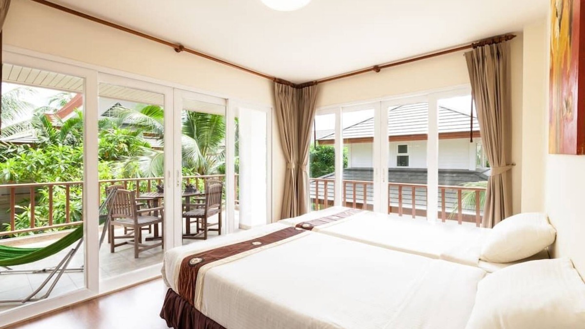 Cha-am Villa | 4 Bedrooms Beach Villa with 3 pools at Villa 21 Chaam Baan Talay Samran