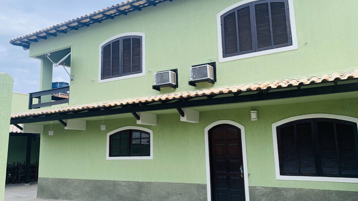 Arraial do Cabo House | 4 bedrooms, with air conditioning, barbecue and payment in 12 x the card.