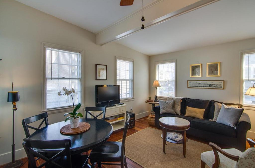 Cannonborough Elliotborough House | 4 Bee St