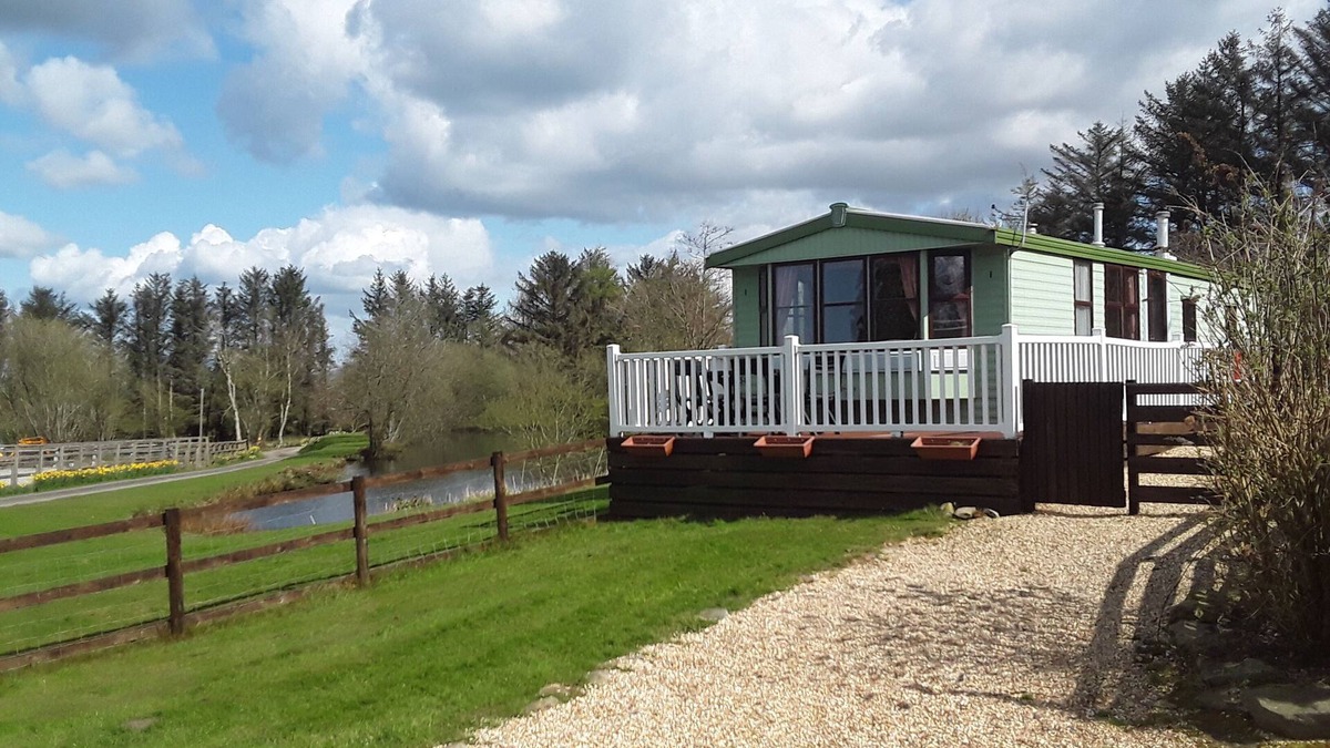 Llanon House | 4 berth private caravan in West Wales,views, picturesque coast, Aberaeron 15mins
