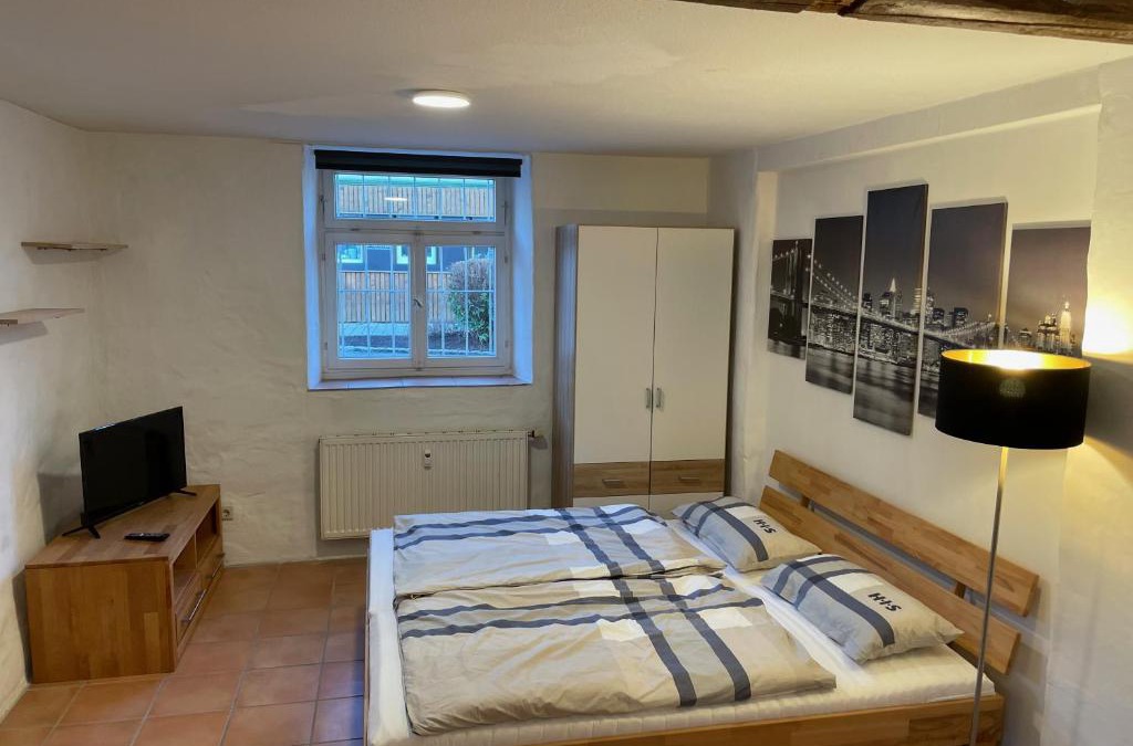Schwieberdingen Apartment | 4 Betten in 3-Zimmer-Wohnung mit WLAN TV und Garten