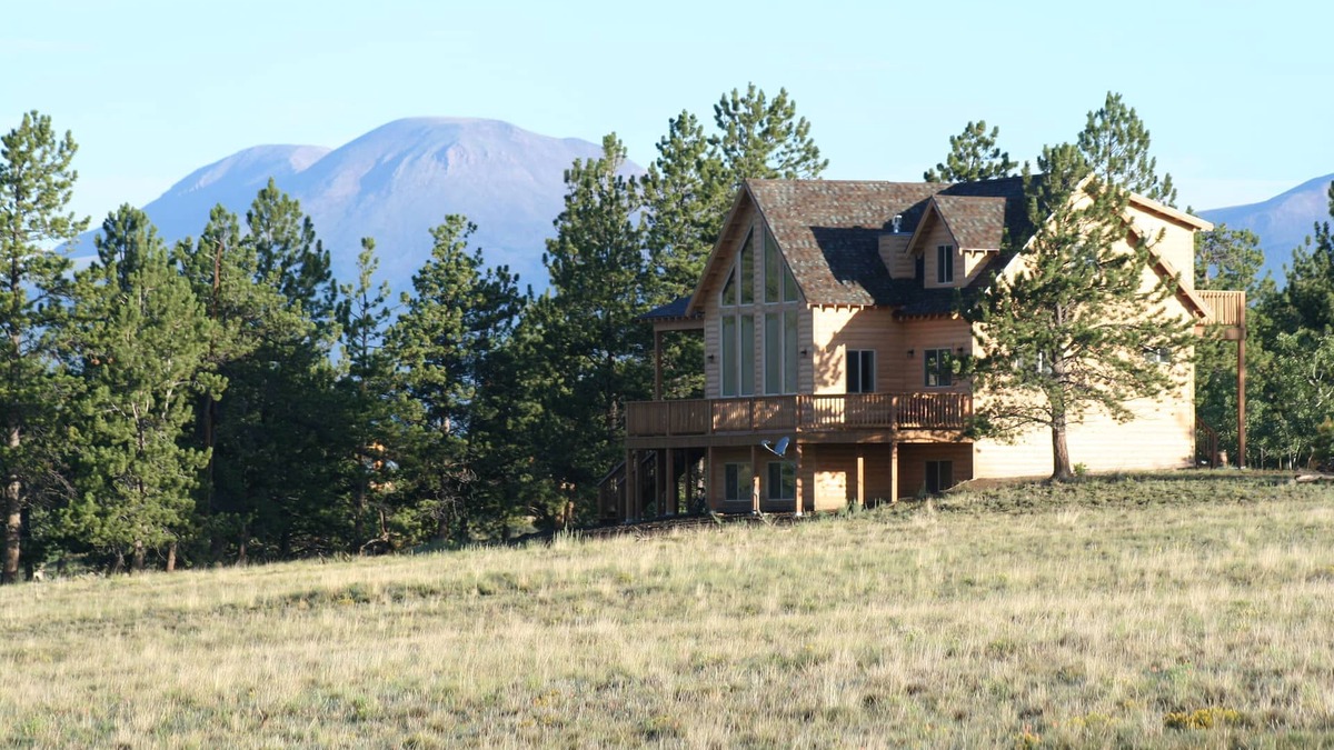 Hartsel Cabin | 4 BR Mountain Getaway, Borders National Forest