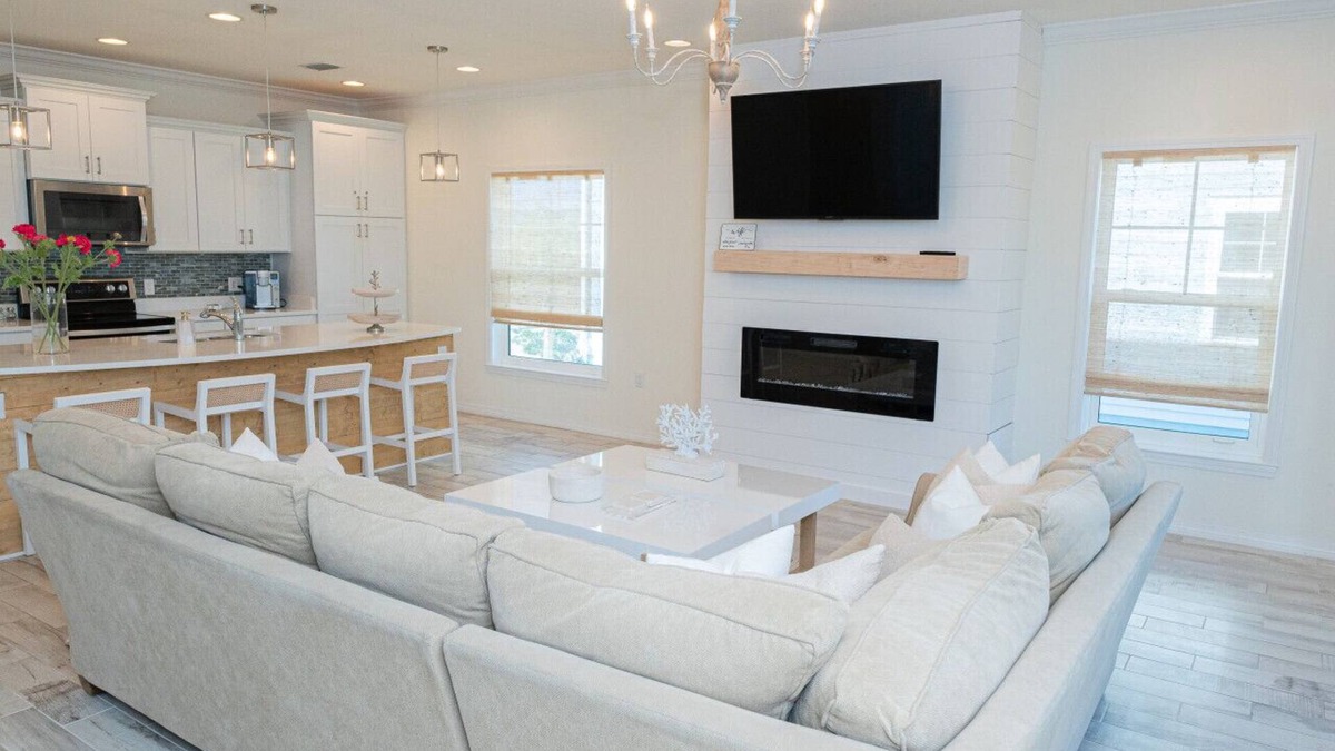 Ono Island Villa | 4 br villa with hot tub, pool, gym, golf, shuttle