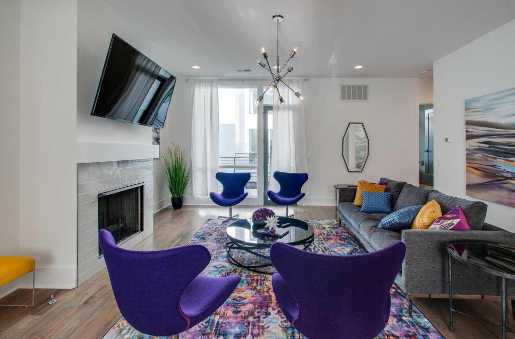 The Gulch House | 4 Connecting Condos - Sleeps 38 - Firepits - Garages - Rooftops decks - Great Views - Security