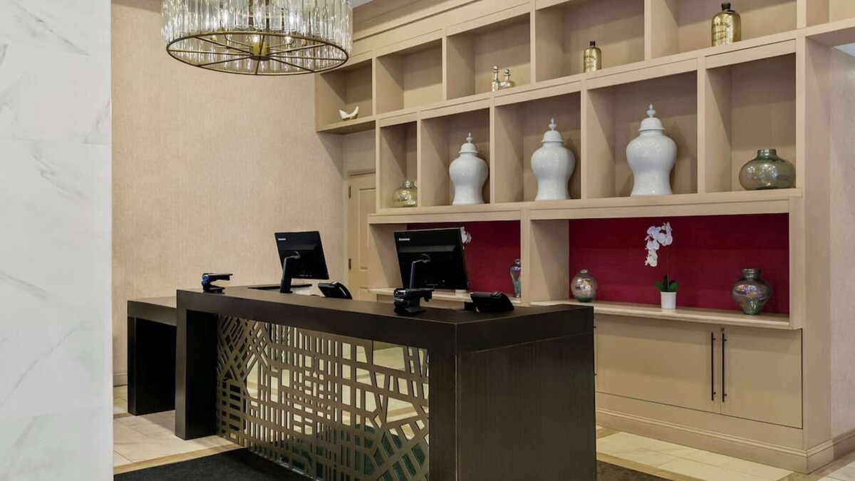 Downtown Baltimore Hotel | 4 Family-Friendly Rooms | Close to Baltimore Convention Center