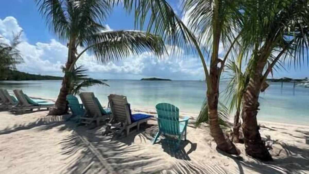 Great Guana Cay House | #4 - Guana Beach Inn- the Abacos