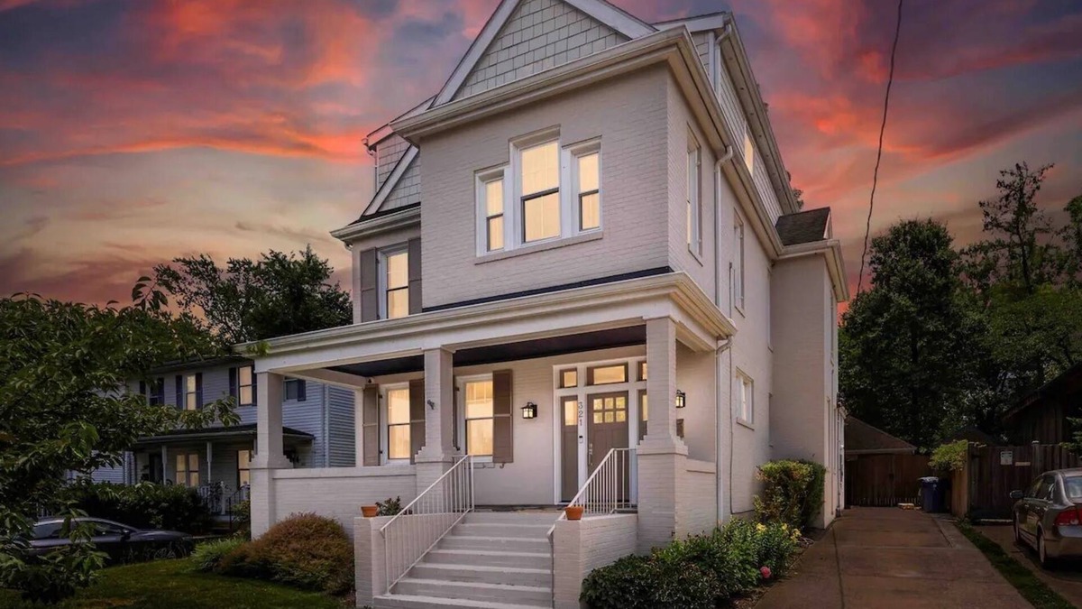 Del Ray House | 4 King Beds Peloton An Opulent Suite Xcape