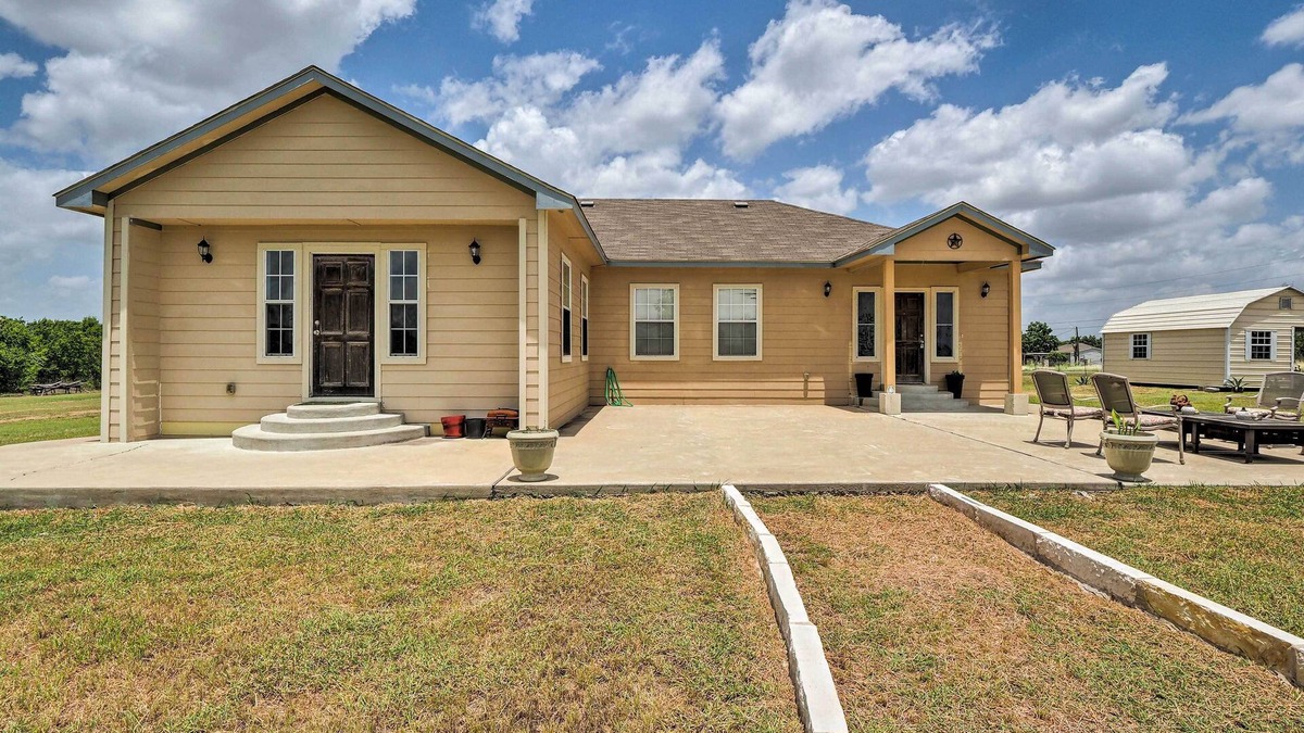 Travis County House | 4 Mi to Circuit of the Americas: Home w/3 Acres