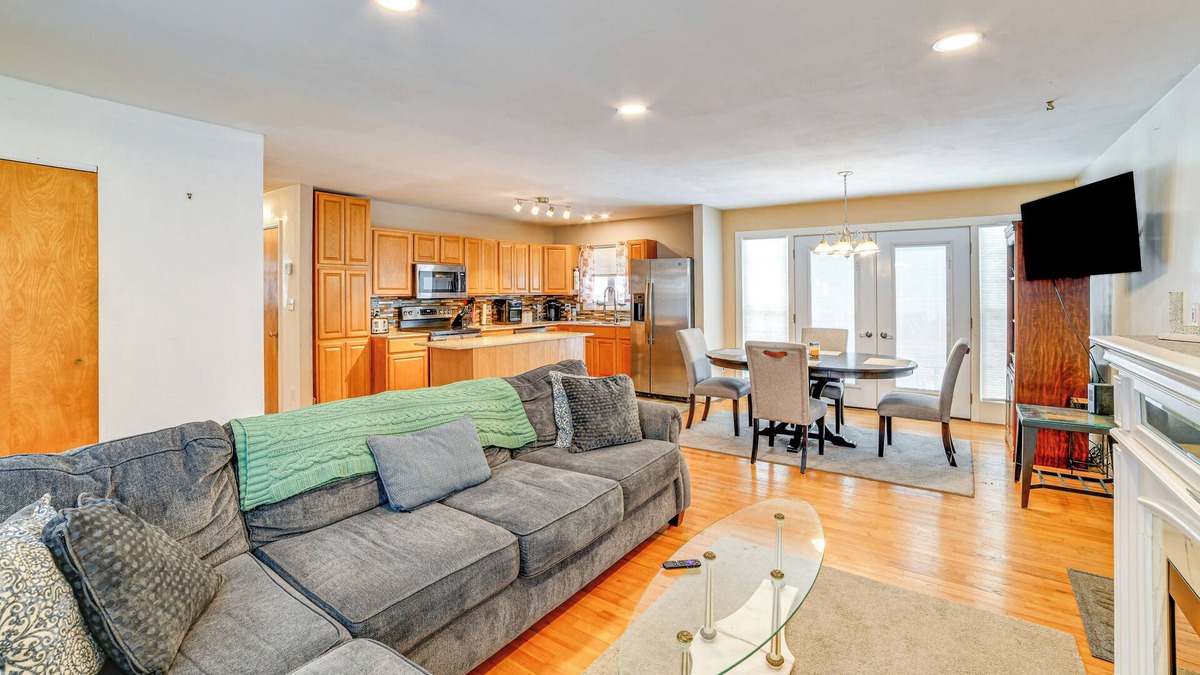 Utica House | 4 Mi to Dtwn: Pet-Friendly Home in Utica