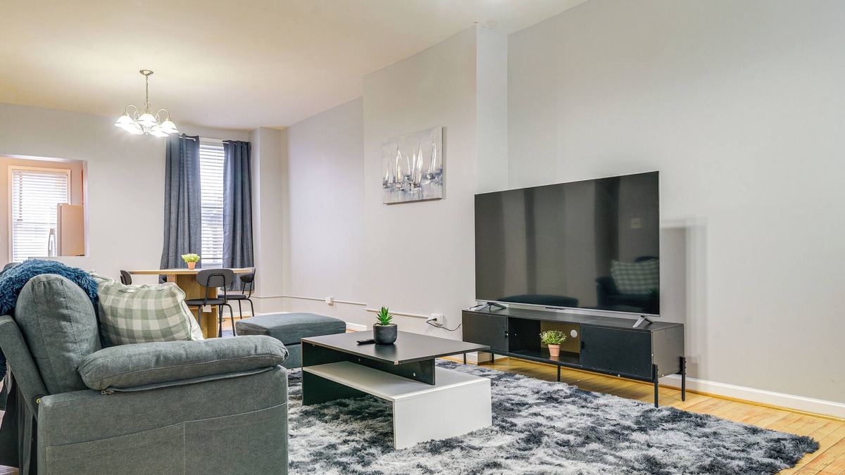 Downtown Baltimore House | 4 Mi to Inner Harbor & JHU: Baltimore Townhome!