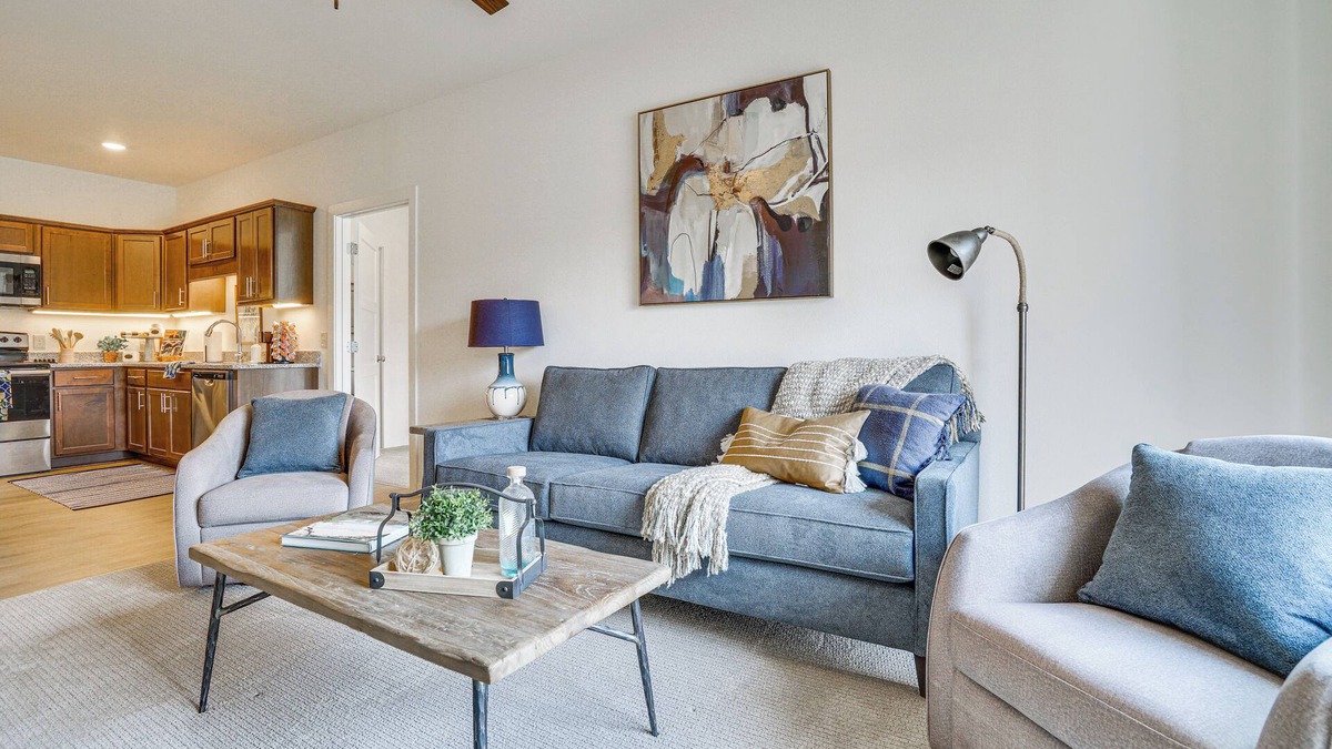 Blaine Apartment | 4 Mi to National Sports Center: Apt in Blaine