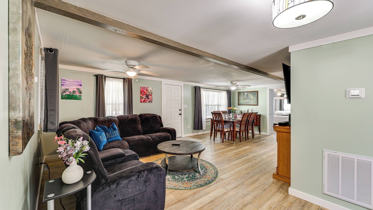 McCormick House | 4 Mi to Savannah River Access: Home w/Fire Pit