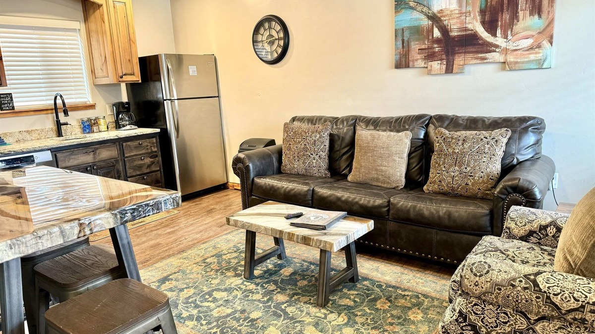 Moab South Valley House | #4 Modern Rustic Moab Getaway – Dog Friendly!