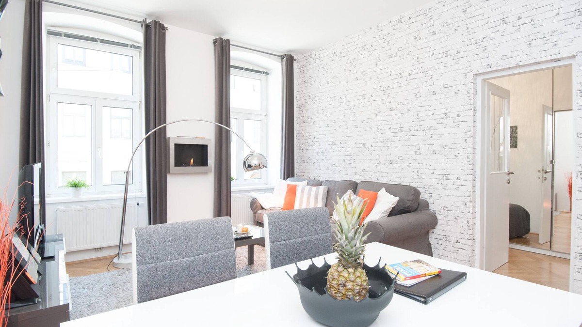 Neulerchenfeld Apartment | 4 Person Apartment Sigmund Freud
