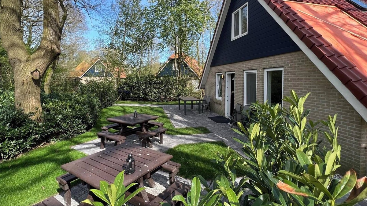 Westerbork House | 4-Person Comfort Villa