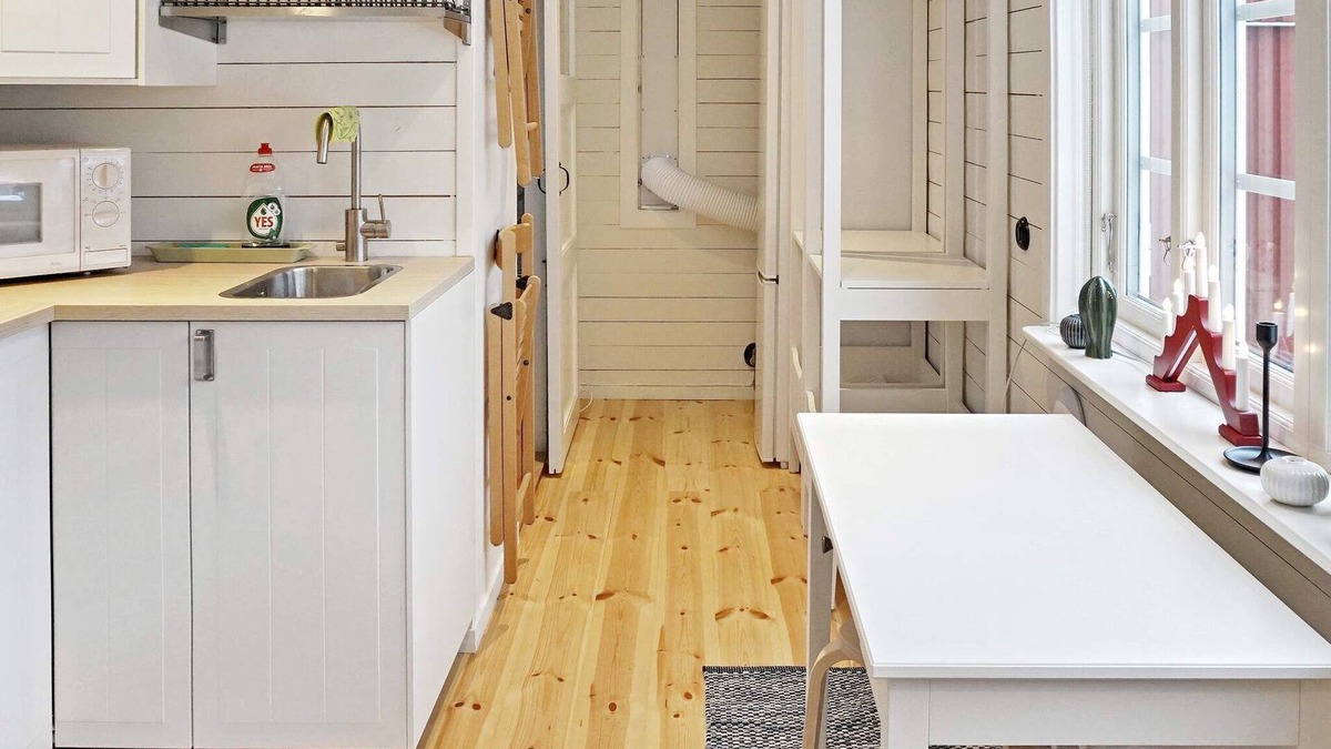 Grisslehamn House | 4 person holiday home in GRISSLEHAMN