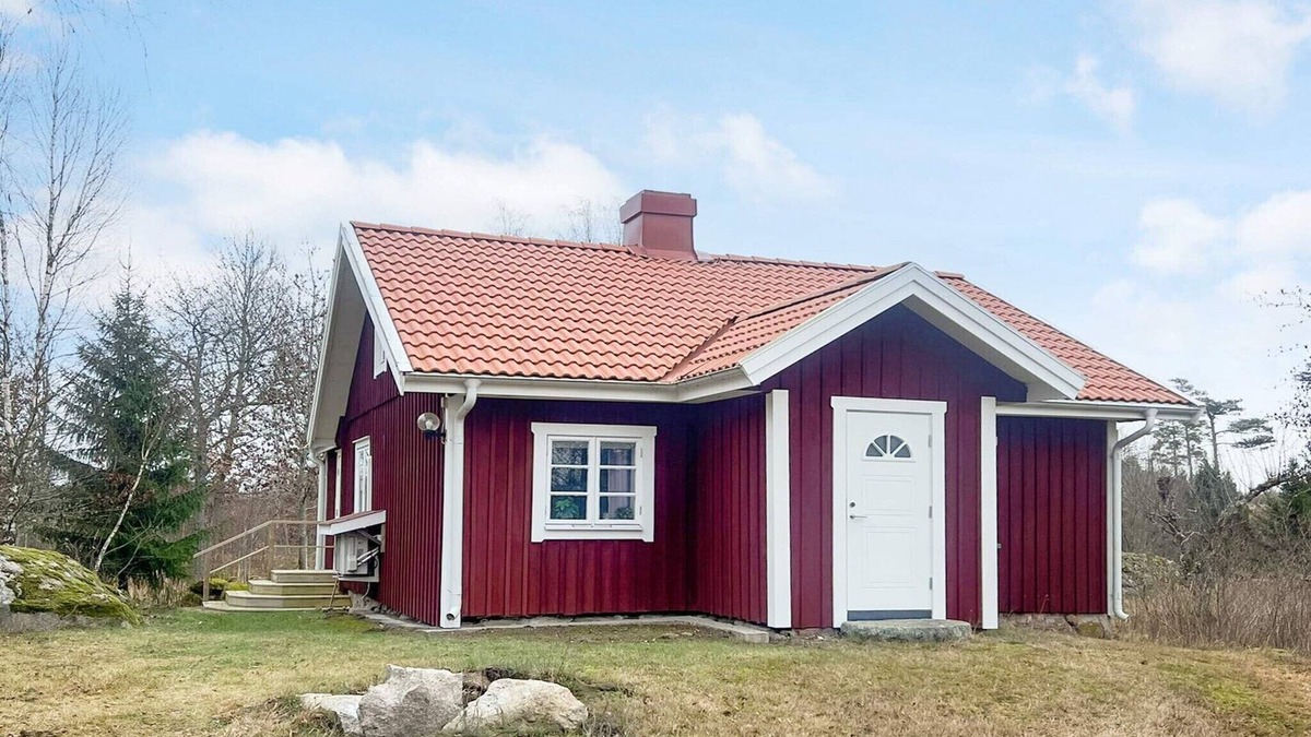 Lonashult House | 4 person holiday home in LÖNASHULT