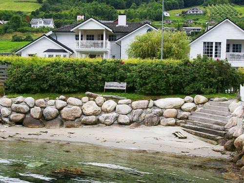 Leikanger Municipality Apartment | 4 person holiday home in Leikanger-By Traum