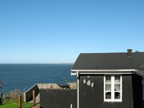 Remmer Strand House | 4 person holiday home in Struer