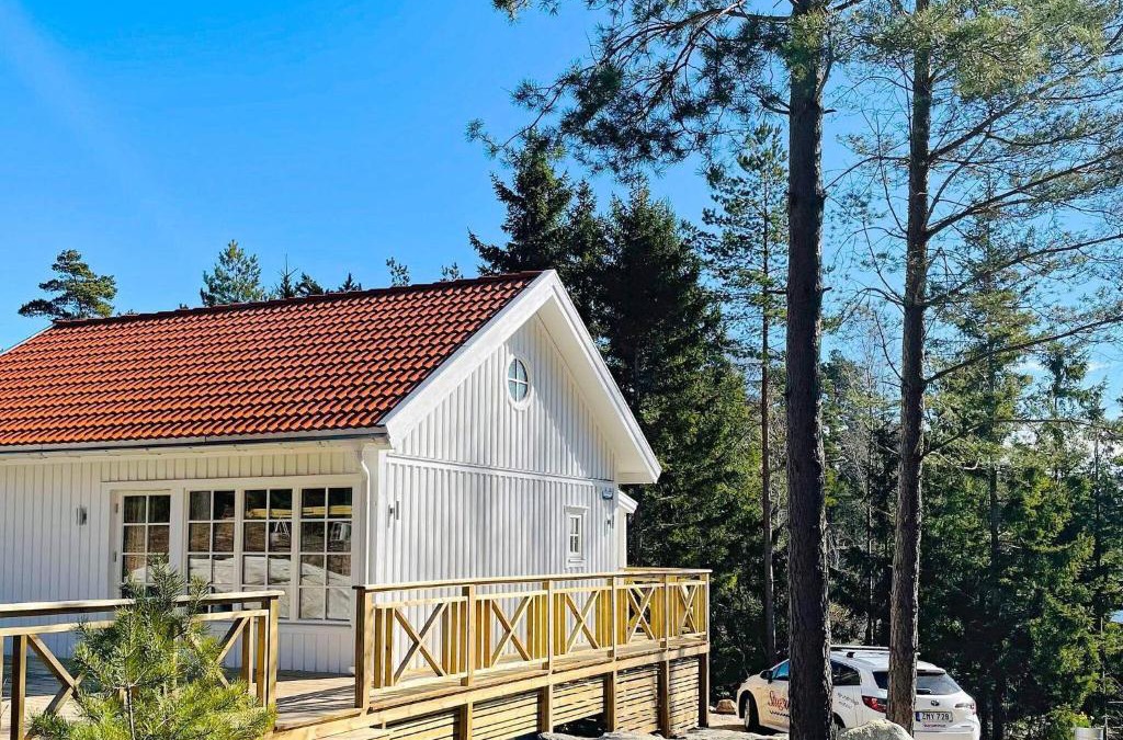 Bjallansas House | 4 person holiday home in UDDEVALLA-By Traum
