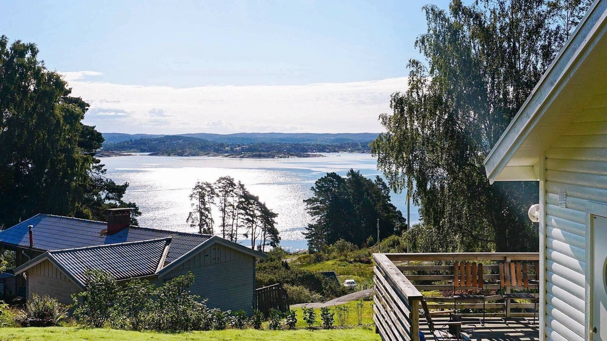 Hoviksnas House | 4 person holiday home in Höviksnäs
