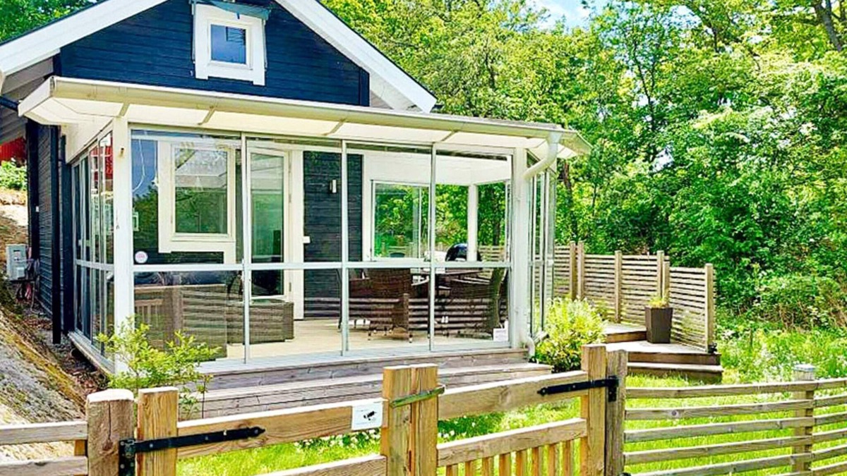 Karlshamn Municipality House | 4 person holiday home in TRENSUM-By Traum