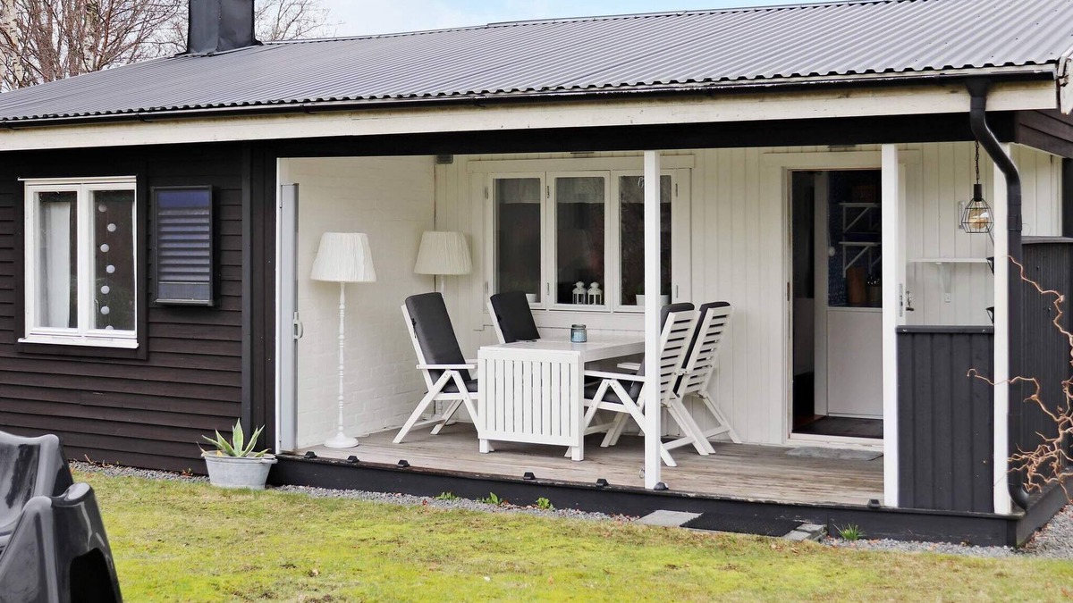 Varberg Municipality House | 4 person holiday home in VARBERG-By Traum