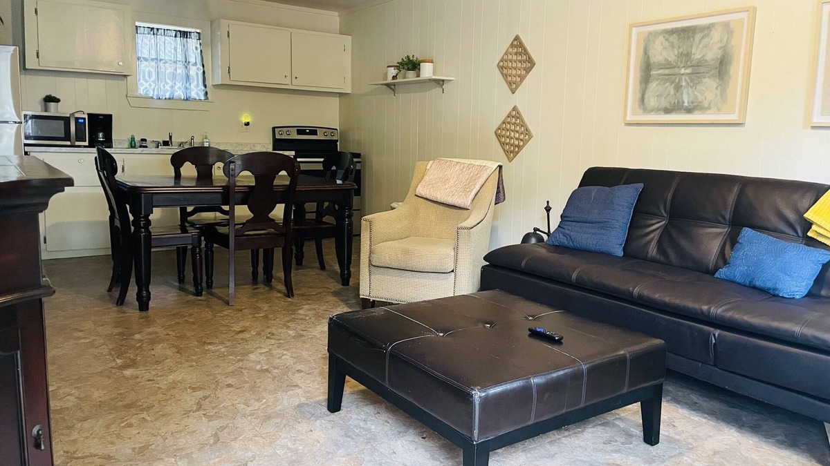 Folsom Apartment | #4 Quiet, peaceful, place to stay w/recreation center access!