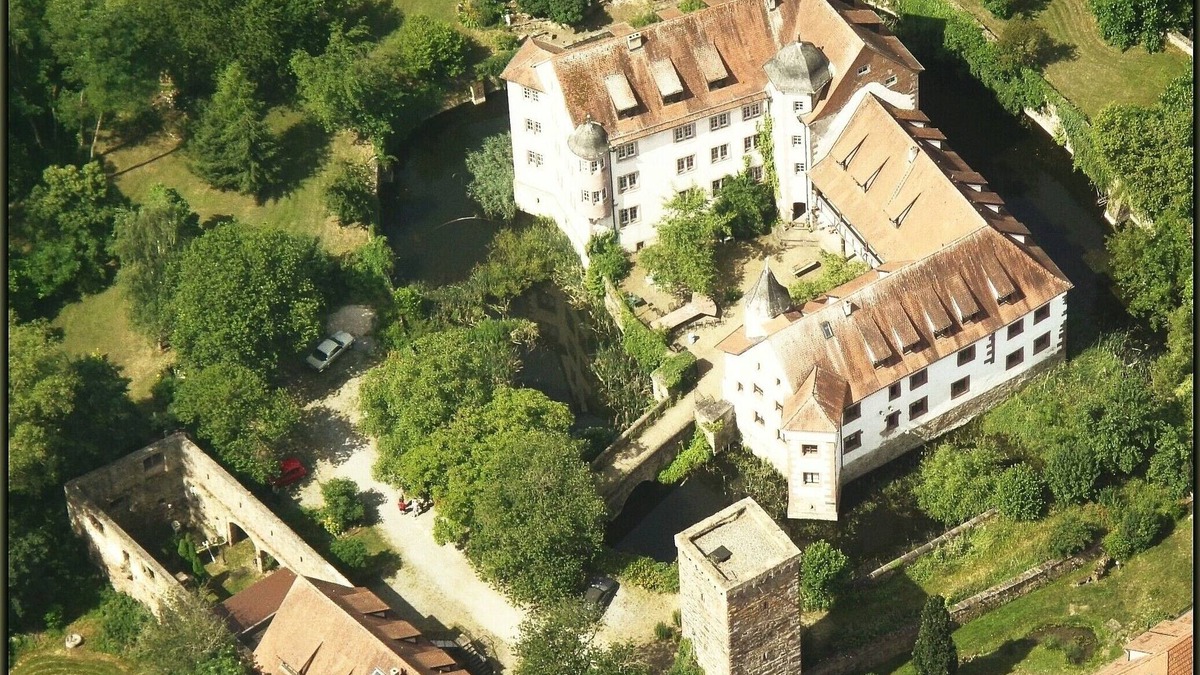Lohrbach Other | 4 romantic castle apartments in the region Heidelberg/Neckar valley
