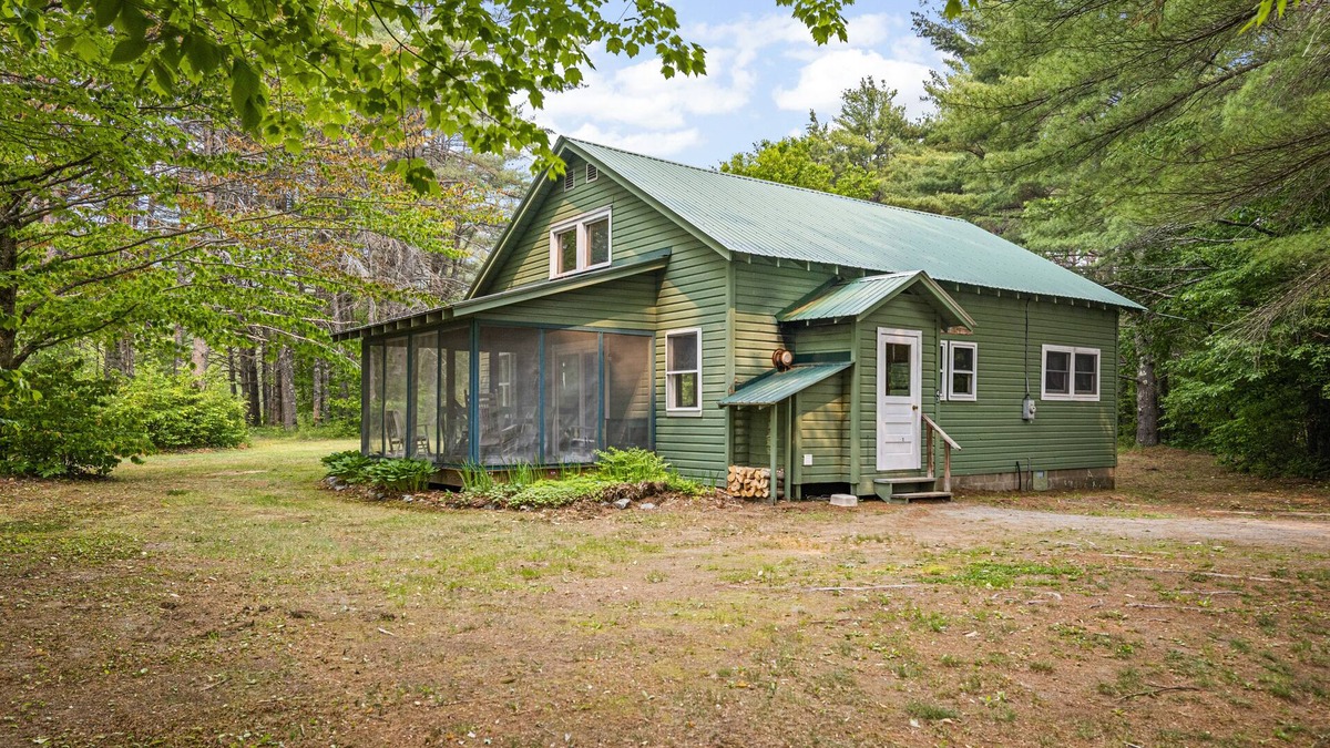 Severance Cabin | 4- season Adirondack Retreat on Paradox Lake, 3 miles from Schroon Lake!