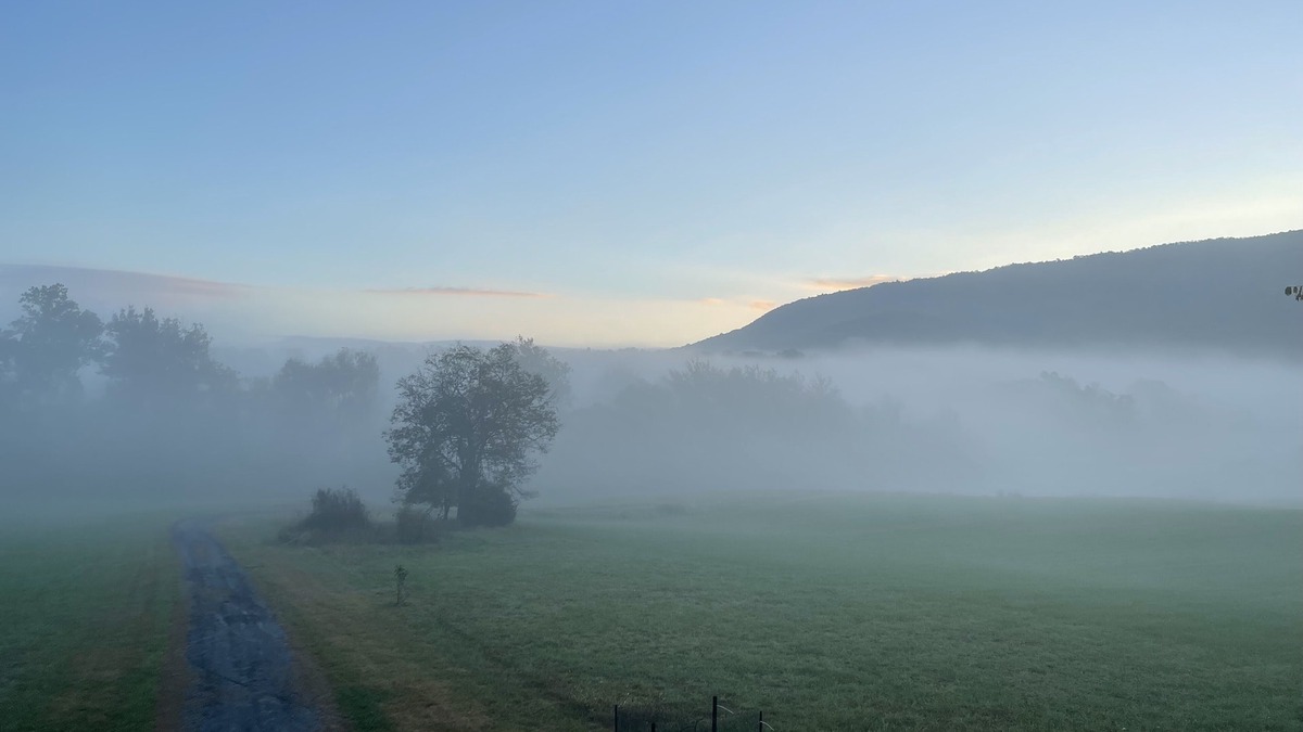 Fishers Hill Cottage | 4 season fun & spectacular views, right out the front door.
