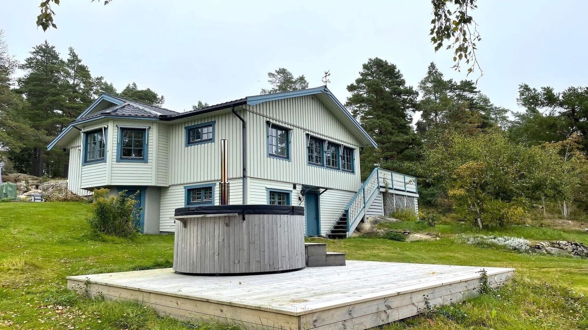 Åmål House | 4 star holiday home in Åmål