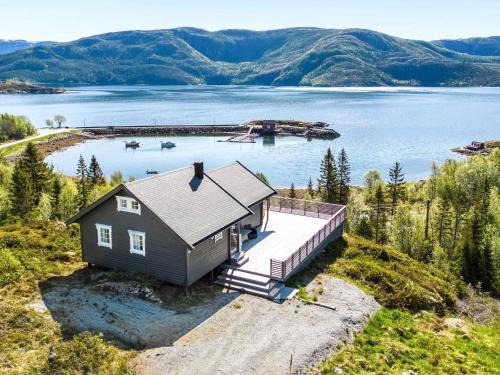 Naeroy House | 4 star holiday home in Naustbukta