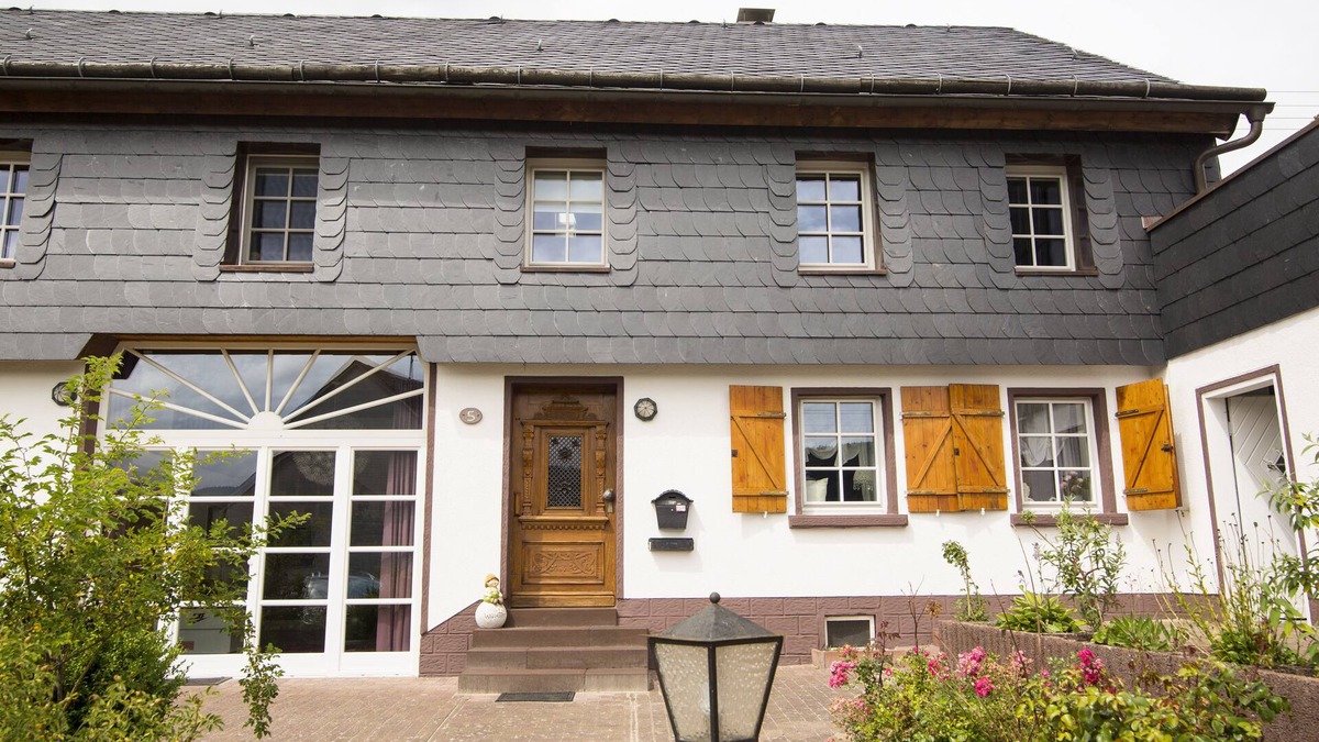 Allenbach House | 4 star holiday home "Zum Weiher" 160sqm in the heart of the Hunsrück-Hochwald National Park