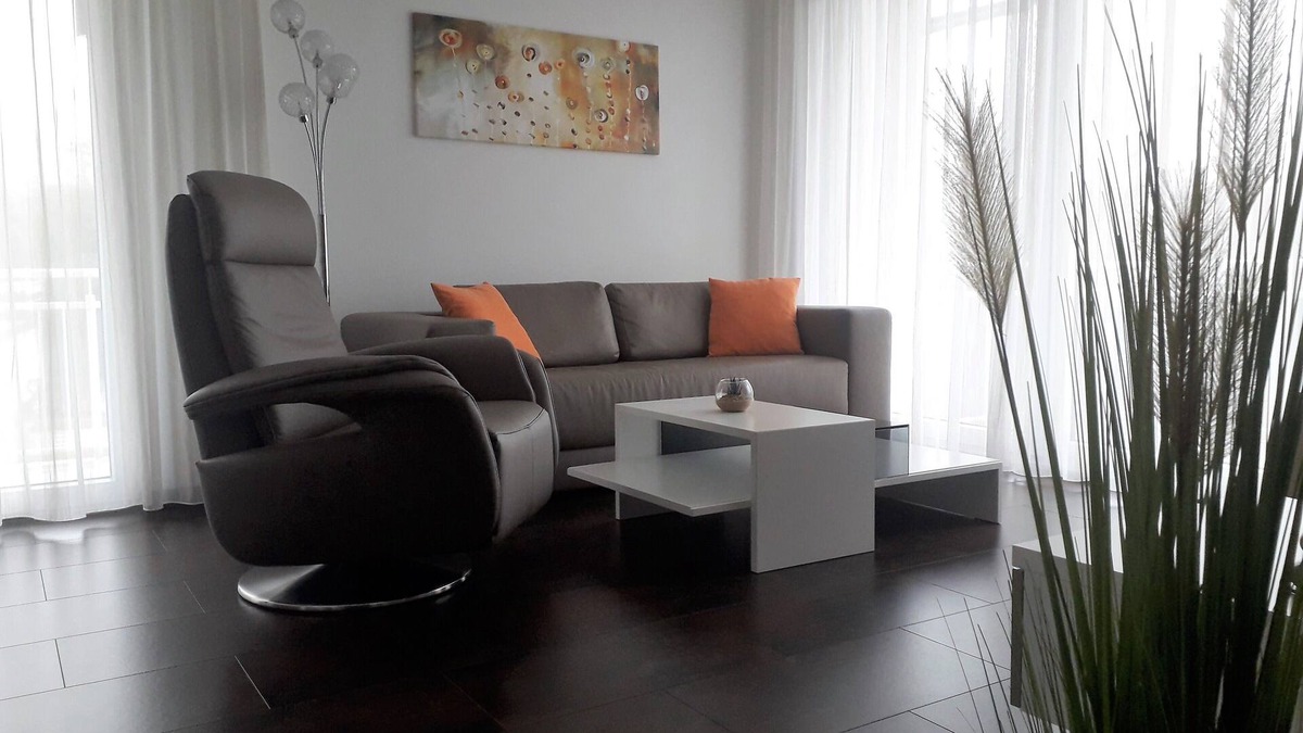 Hertingen Apartment | 4-star vacation apartment with daily cleaning service in the Markgräflerland region