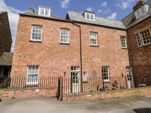 Shipston on Stour Apartment | 4 The Old Council House